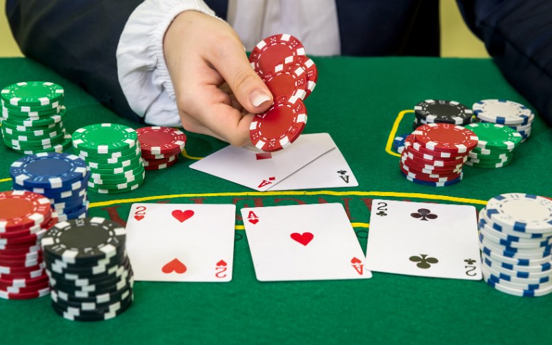Luật Baccarat online cụ thể dành cho tân binh